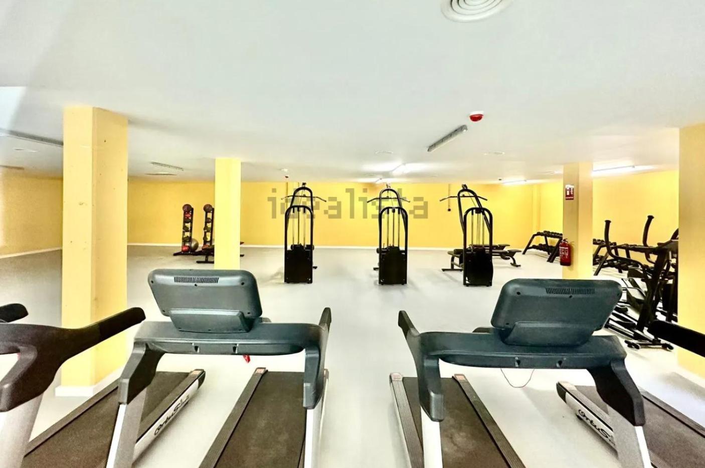 Estudios Homer Y Disney Con Piscina Olimpica Climatizada, Exterior,Gimnasio, Coworking, Netflix Y Wifi Gratis San Sebastián de los Reyes Екстериор снимка